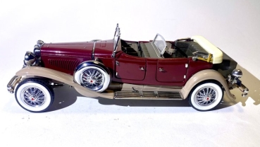Franklin Mint Duesenberg J Derham Tourster 1930 DieCast Model (1864)